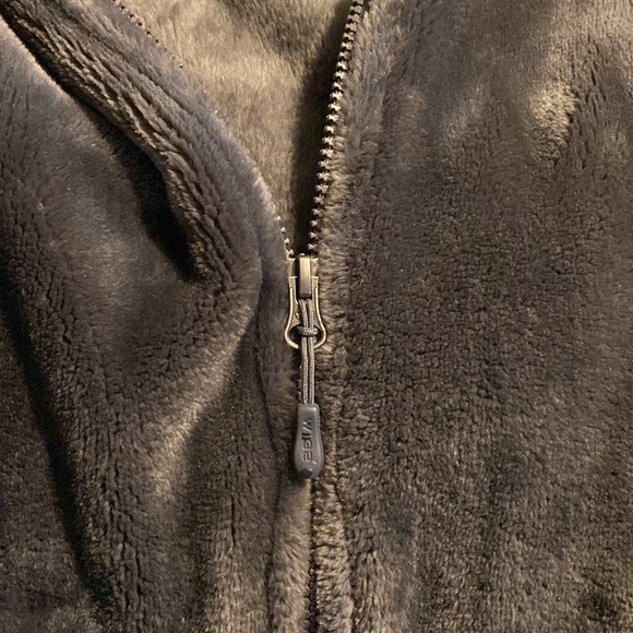 32 Degrees Heat Large Gray Faux Fur Zip Up - Picture 4 of 5